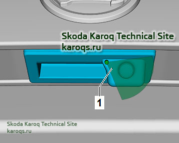 skoda-karoq-stekloochistitel-08.jpg